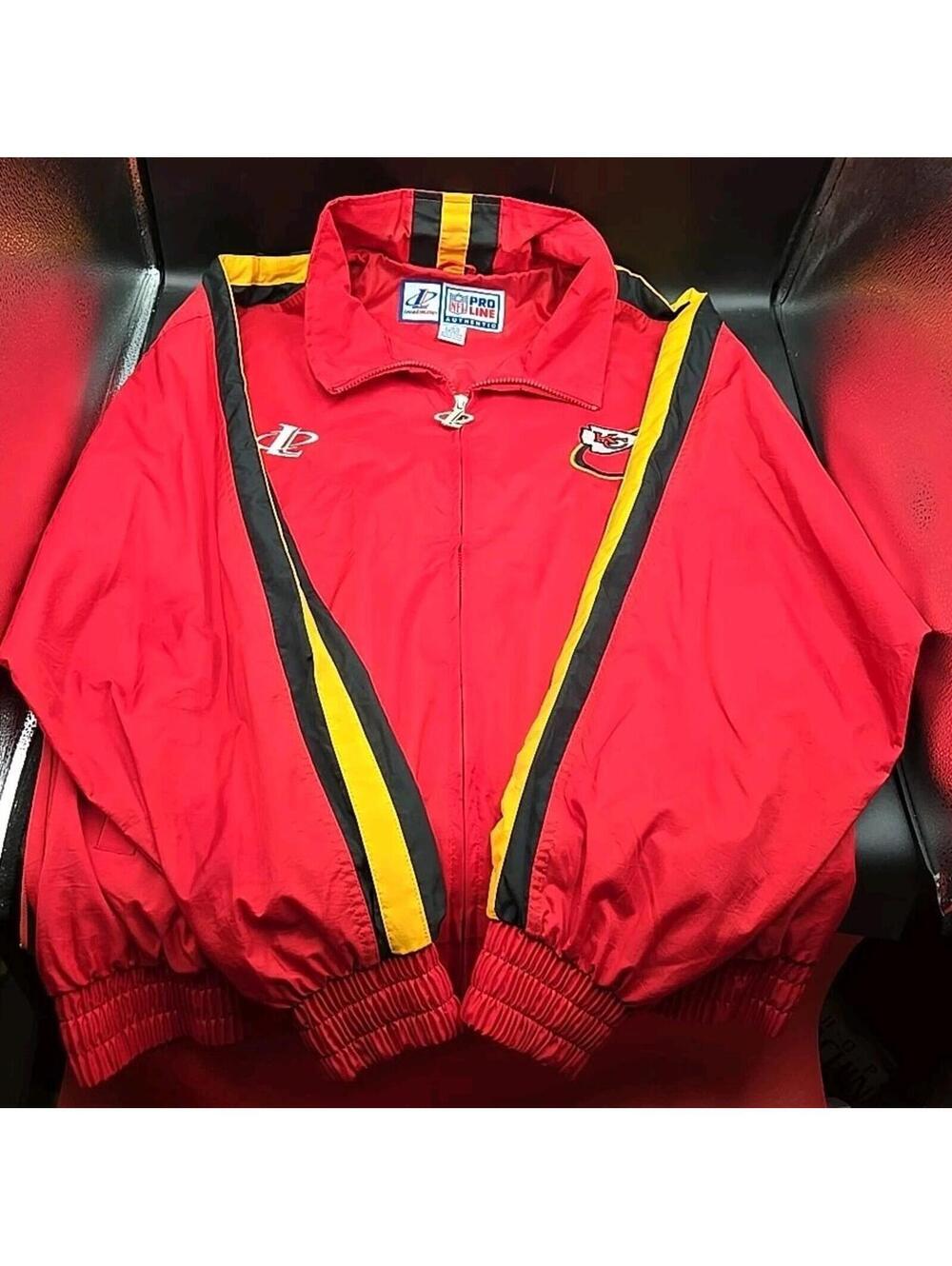 Vintage Kansas City Chiefs Pro Line Jacket Logo Athletic NFL Mens Size Large 90s